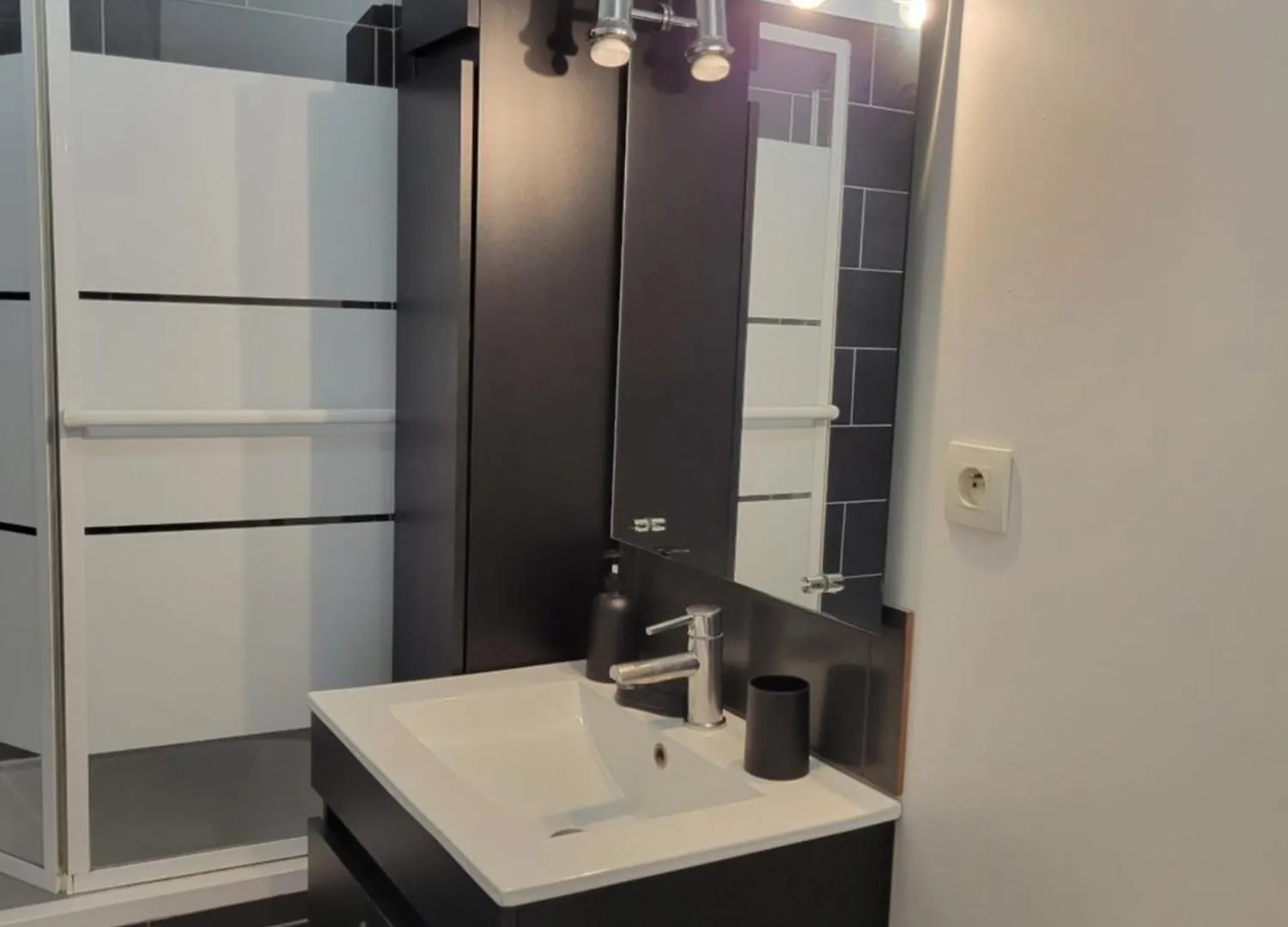 Location T2 Hyeres Piscine Daire 0*,  Fransa